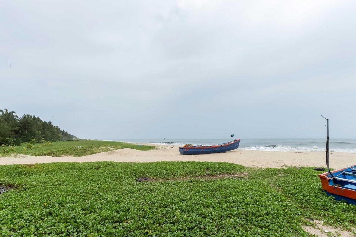 Waves And Shores Beach Villa Mararikulam Exterior foto